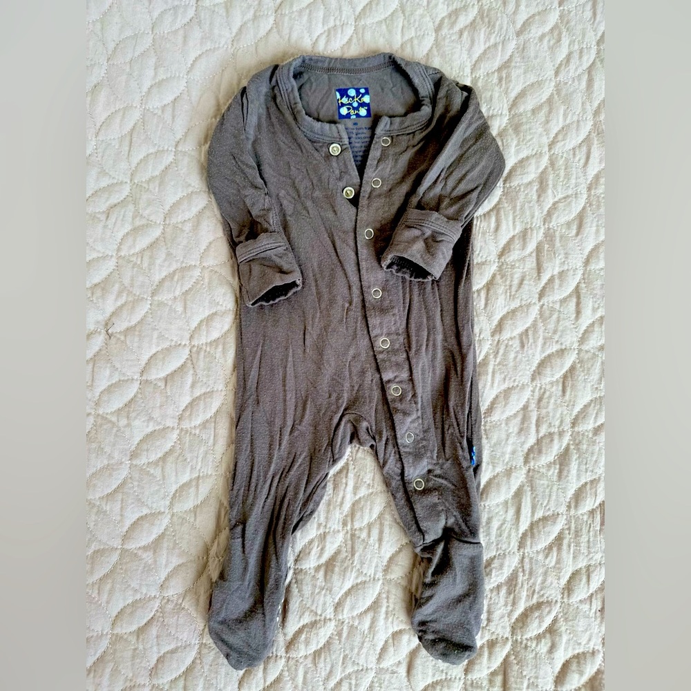 Kickee Pants button sleeper size newborn